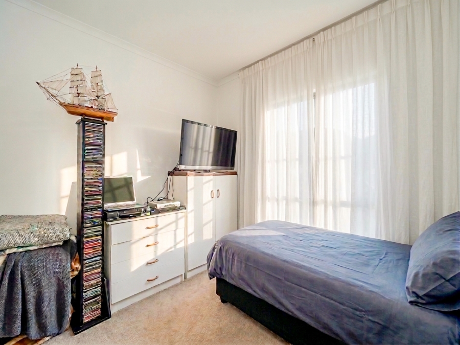 3 Bedroom Property for Sale in Bergvliet Western Cape